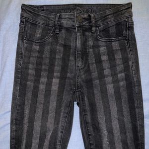 American Eagle Black Pin Stripe Size 6 Next Level Stretch Skinny Jeans